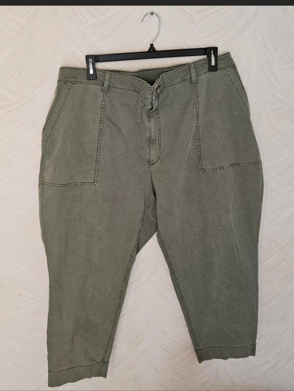 New Old Navy Olive Cargo Cotton Pants 22
